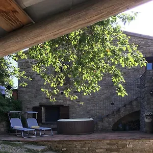 La Busca Country House , Monte Benedetto Italia